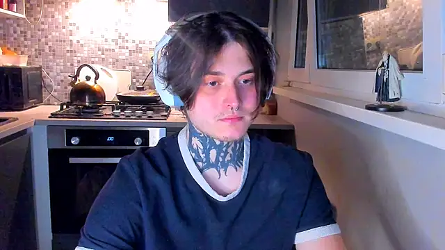  torfin  online show from March 6, 2026, 10:16 pm