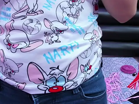 Snapshot of calipso_swet chatting on September 24, 2025, 9:32 pm calipso swet online show from September 24, 2025, 9:32 pm