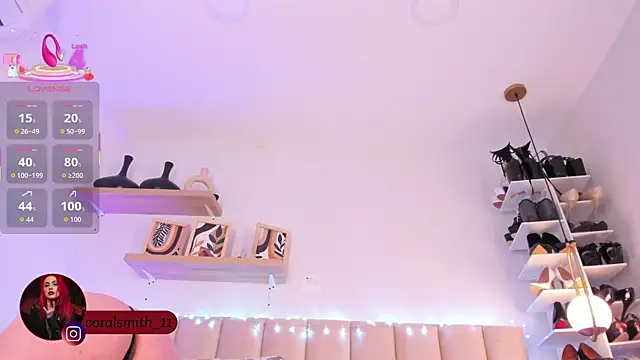 coralsmith11 online show from October 5, 2025, 4:20 pm