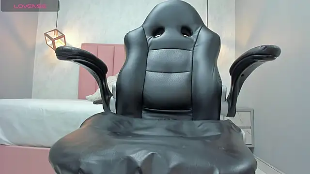 Snapshot of chelsyquinn chatting on February 20, 2026, 7:10 am chelsyquinn online show from February 20, 2026, 7:10 am