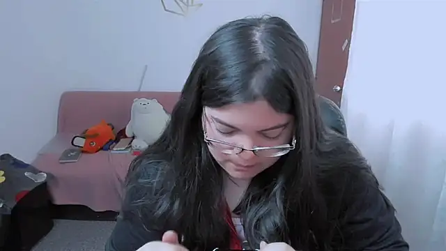 Aria Fullbuster online show from November 16, 2025, 7:07 pm