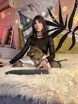 Snapshot of tokioray chatting on December 3, 2024, 3:17 pm tokioray online show from December 3, 2024, 3:17 pm