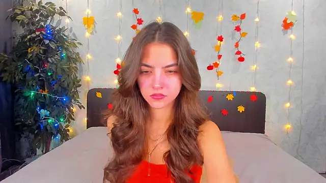 Milana Crystal  online show from November 24, 2025, 8:03 am