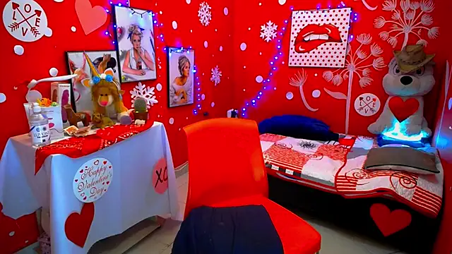 crazylatina  online show from February 21, 2025, 11:33 am