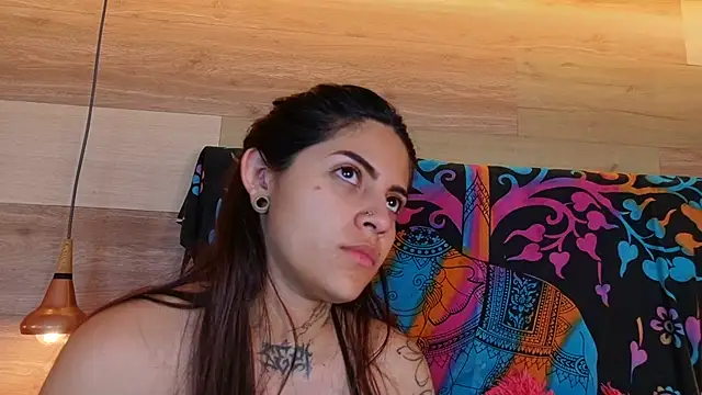 Snapshot of Cori_Paige chatting on November 14, 2025, 4:16 am Cori Paige online show from November 14, 2025, 4:16 am