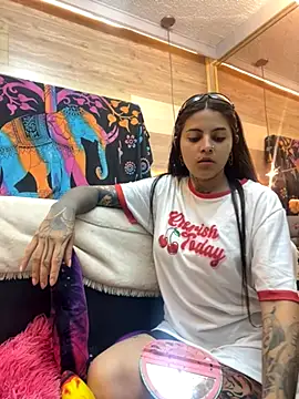 Snapshot of Cori_Paige chatting on December 4, 2025, 10:20 pm Cori Paige online show from December 4, 2025, 10:20 pm