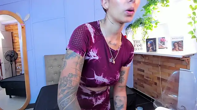 Snapshot of Georgina-coule chatting on January 8, 2026, 2:01 pm Georgina-coule online show from January 8, 2026, 2:01 pm