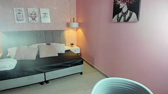 Snapshot of zara__sweet chatting on November 10, 2025, 1:16 pm zara sweet online show from November 10, 2025, 1:16 pm