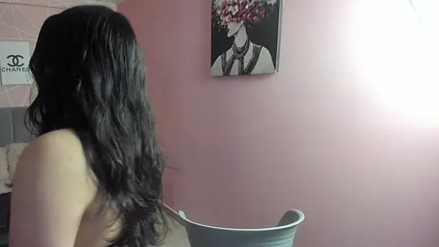 Snapshot of zara__sweet chatting on September 19, 2025, 12:53 pm zara sweet online show from September 19, 2025, 12:53 pm