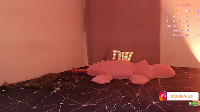 Dannawells online show from March 10, 2025, 12:28 am