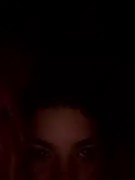 Snapshot of Kylie2211 chatting on December 1, 2025, 3:07 am Kylie2211 online show from December 1, 2025, 3:07 am