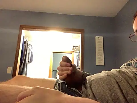 Snapshot of Hebrewhammers42 chatting on January 25, 2025, 6:12 am Hebrewhammers42 online show from January 25, 2025, 6:12 am