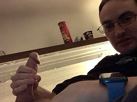 Snapshot of Hebrewhammers42 chatting on December 8, 2024, 11:08 pm Hebrewhammers42 online show from December 8, 2024, 11:08 pm