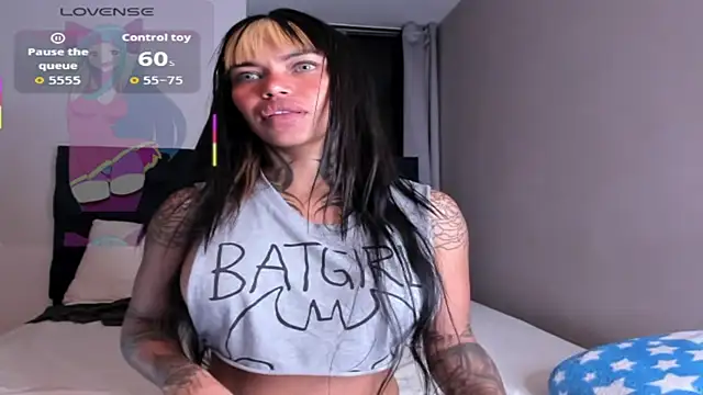 nathaliefox online show from June 3, 2026, 3:18 am