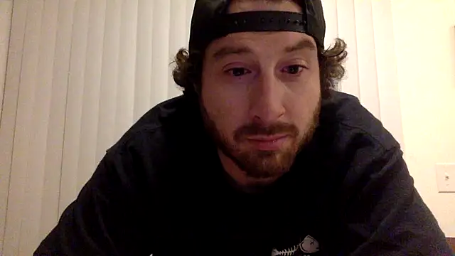 Snapshot of sirchubster chatting on February 21, 2025, 5:35 am sirchubster online show from February 21, 2025, 5:35 am