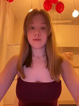 Eva Weyne online show from April 2, 2026, 8:26 pm