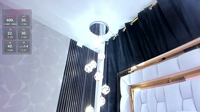 Snapshot of SarayRoyse chatting on October 19, 2025, 7:27 pm SarayRoyse online show from October 19, 2025, 7:27 pm