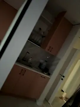 Sweet  Milly online show from October 18, 2025, 1:24 pm