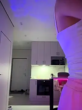 Sweet  Milly online show from October 11, 2025, 2:29 pm