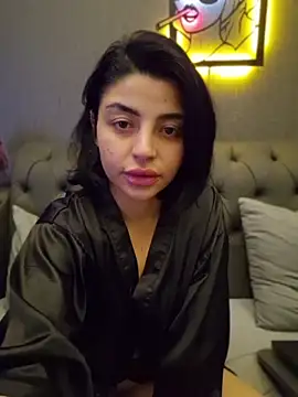 Esmertarcinim online show from April 12, 2026, 1:58 pm