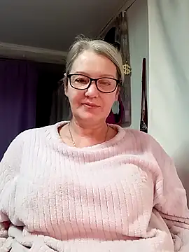 Snapshot of irinamaux chatting on February 12, 2026, 11:59 pm irinamaux online show from February 12, 2026, 11:59 pm