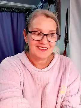 Snapshot of irinamaux chatting on January 5, 2026, 5:27 pm irinamaux online show from January 5, 2026, 5:27 pm