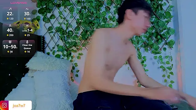 Levii Ackermann online show from February 4, 2026, 3:23 am