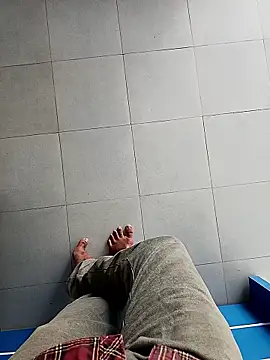 Snapshot of mr_slim_body chatting on January 18, 2026, 6:28 am mr slim body online show from January 18, 2026, 6:28 am