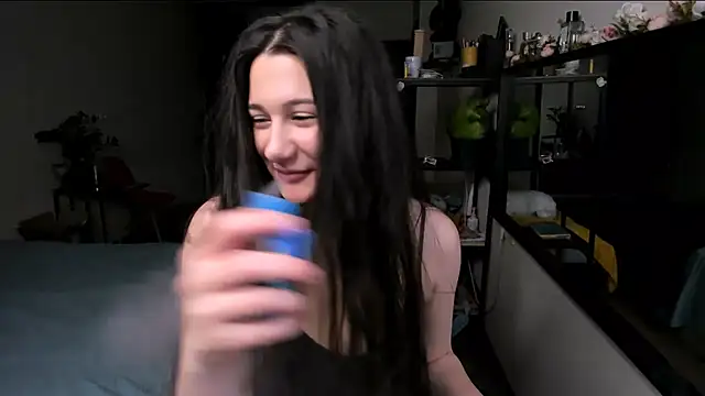 nostripchat online show from November 6, 2025, 4:11 pm