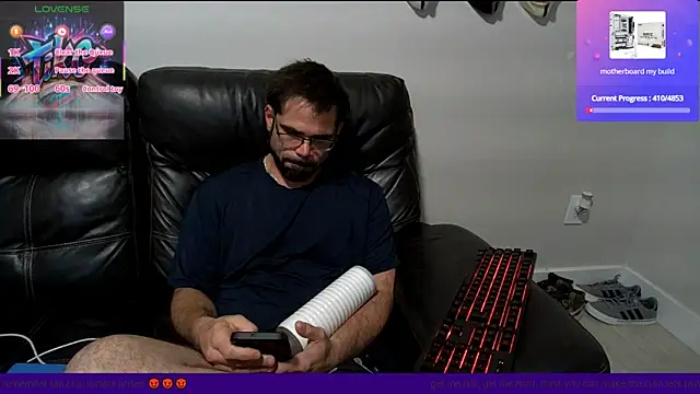 Zander823 online show from June 5, 2026, 6:57 pm