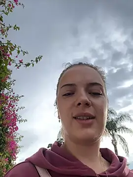 LexyGold online show from October 26, 2025, 8:37 am