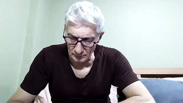 BIGUNCUTHARDCOCK online show from October 30, 2025, 1:09 pm