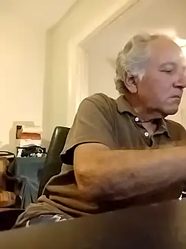 Snapshot of XXCUTHULU23 chatting on October 18, 2025, 5:20 am XXCUTHULU23 online show from October 18, 2025, 5:20 am