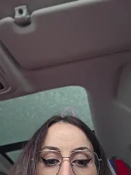 Snapshot of _AHHA_ chatting on April 10, 2026, 7:26 am AHHA online show from April 10, 2026, 7:26 am