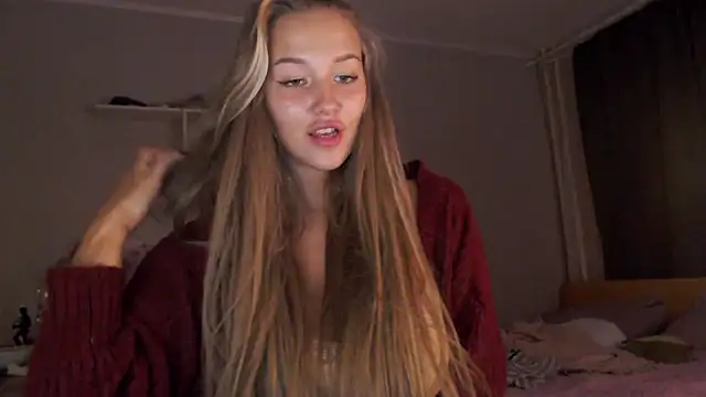 Milk Bunny online show from December 28, 2024, 4:52 pm