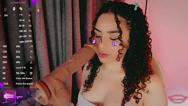 Snapshot of Queen_Deepthroat chatting on September 12, 2025, 11:48 pm Queen Deepthroat online show from September 12, 2025, 11:48 pm