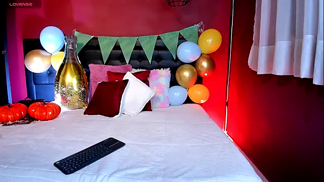  Tattoo Couple online show from September 28, 2025, 2:24 pm