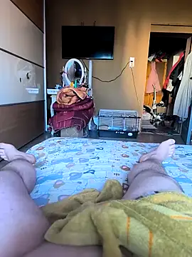 Snapshot of Yolinga205 chatting on February 18, 2026, 8:22 am Yolinga205 online show from February 18, 2026, 8:22 am