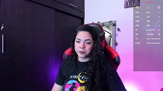 Snapshot of daarklover chatting on January 19, 2025, 5:05 am daarklover online show from January 19, 2025, 5:05 am