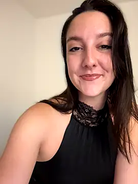 Snapshot of _Juliette chatting on October 8, 2025, 7:03 pm  Juliette online show from October 8, 2025, 7:03 pm