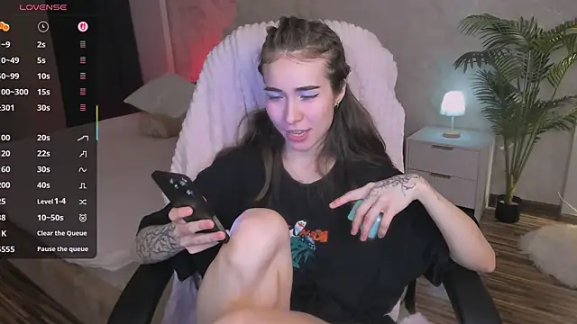 ashleyro1 online show from February 9, 2026, 1:31 pm