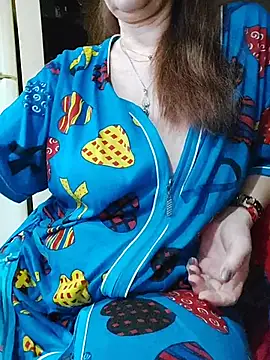 Tinaa Love69 online show from February 28, 2026, 5:40 am