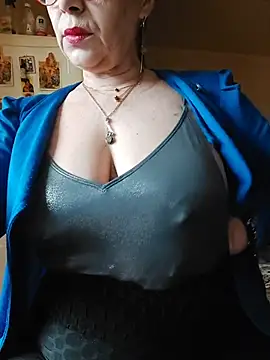 Tinaa Love69 online show from February 24, 2026, 6:14 am