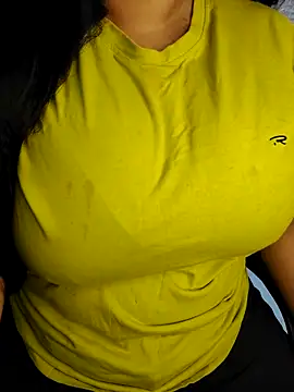 Snapshot of Adiba_2 chatting on May 18, 2026, 5:18 pm Adiba 2 online show from May 18, 2026, 5:18 pm