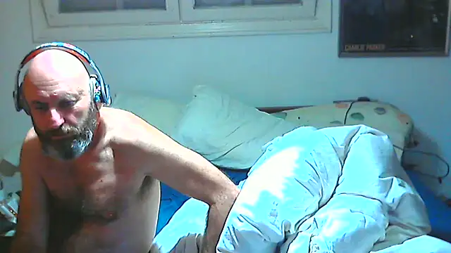 CTPuIITu3 online show from February 8, 2026, 8:06 pm