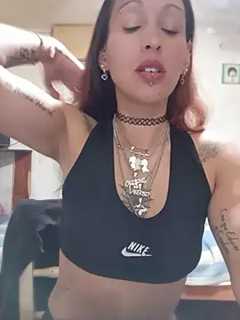 Snapshot of Zorrita_Fox chatting on June 4, 2026, 12:59 am Zorrita Fox online show from June 4, 2026, 12:59 am