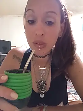 Zorrita Fox online show from December 23, 2025, 1:16 am