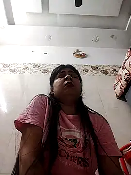 Snapshot of Husnpari20 chatting on February 19, 2025, 6:00 pm Husnpari20 online show from February 19, 2025, 6:00 pm