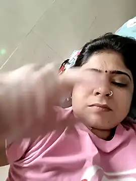 Snapshot of Husnpari20 chatting on March 14, 2025, 6:07 pm Husnpari20 online show from March 14, 2025, 6:07 pm