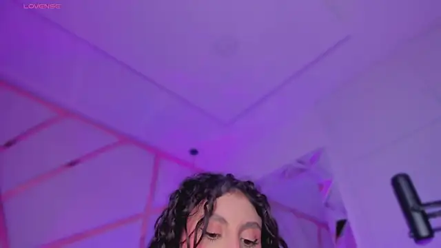 Snapshot of MiissCharlotte chatting on November 14, 2025, 2:15 am MiissCharlotte online show from November 14, 2025, 2:15 am